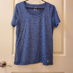 NIKE DRI-FIT Scoop Neck T-Shirt